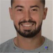 Maestro de Educación Primaria con 2 máster. 8 años de experiencia de maestro